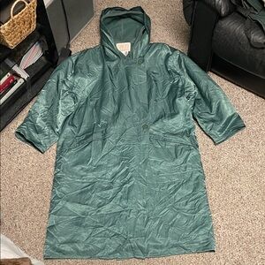 Vintage Linda lundstrom “la parka” 100% wool with nylon layer green long Coat